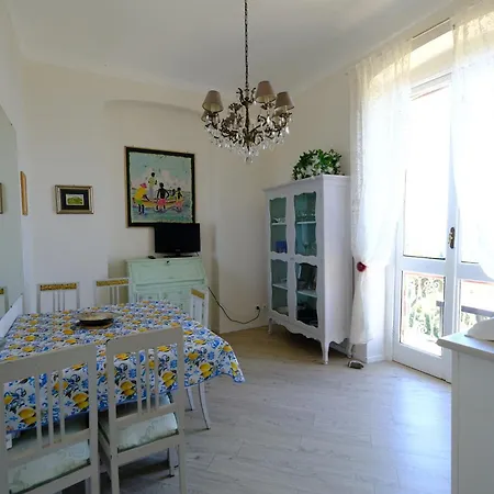 公寓 Panorama Paradiso By Portofinovacanze *